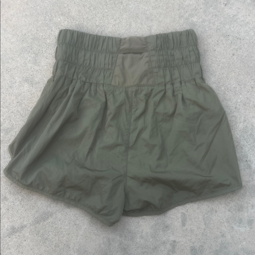 Free People Movement Way Home Olive Green Hi-Waisted Running Short Womens Size S - Picture 5 of 6